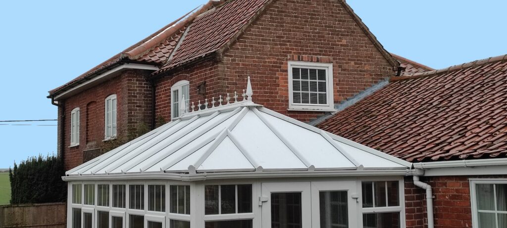 Why choose Rosy Roof for conservatory roof replacement in Cambridge