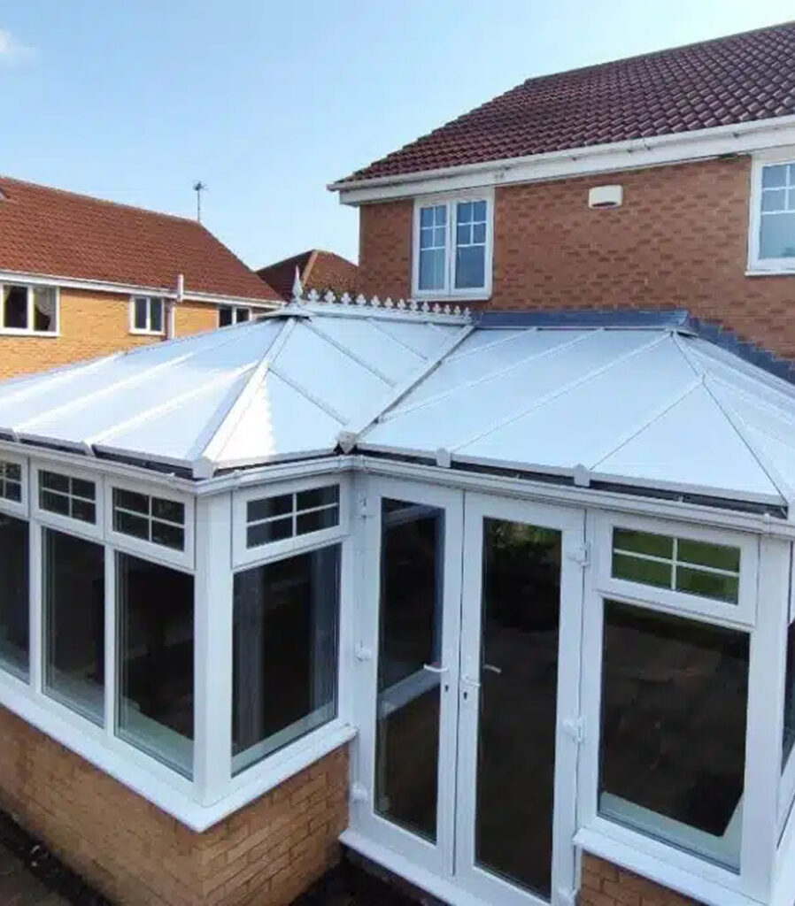 Why choose Rosy Roof for conservatory roof replacement in Southend